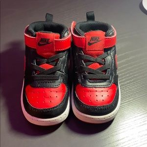 Toddler Nike shoe